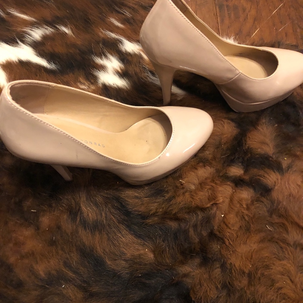 Lauren Conrad nude platform pumps